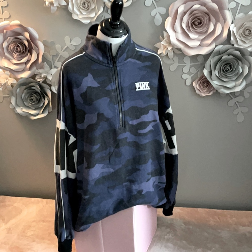 Pink half-zip blue/black camo sweatshirt